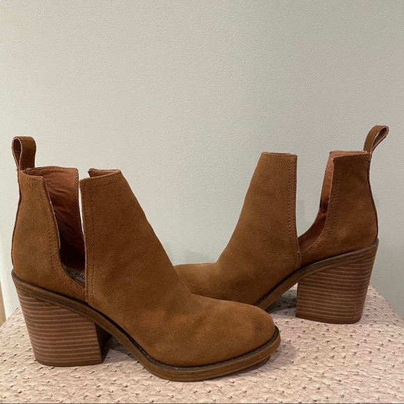 Steve Madden Sharini Bootie - Picture 5 of 7